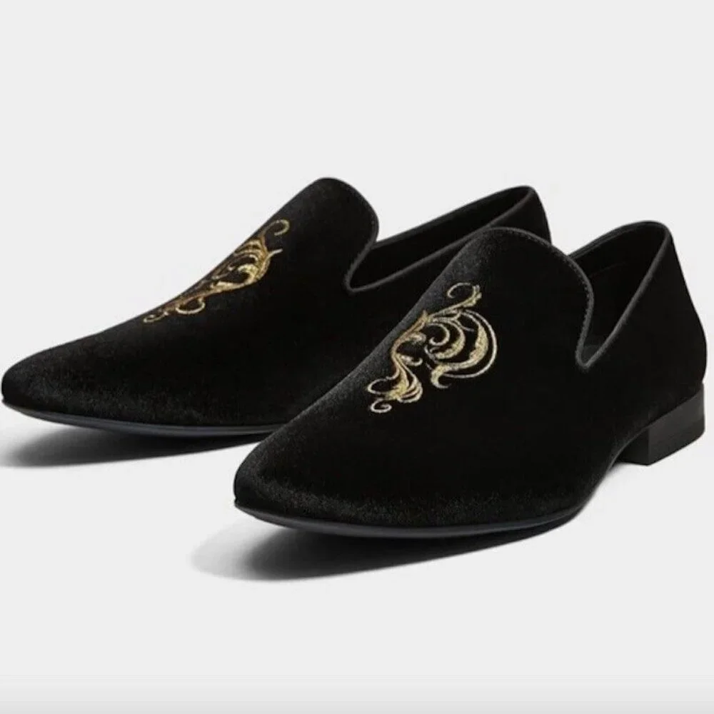 NWOB Zara Velvet Embroidered Smoking Loafers